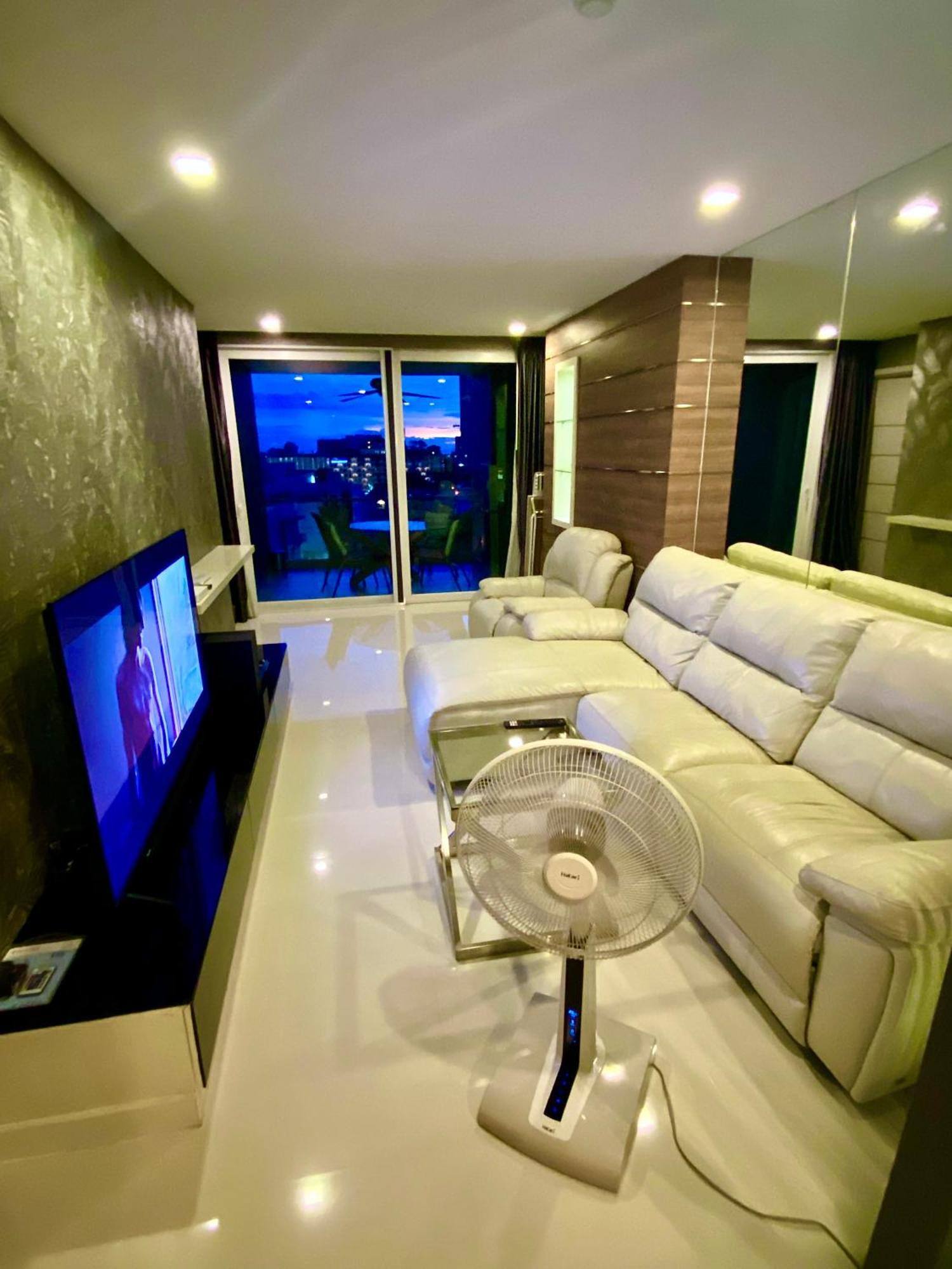 Lux Sl Luxury Style Of Life Apartment Pattaya Ngoại thất bức ảnh